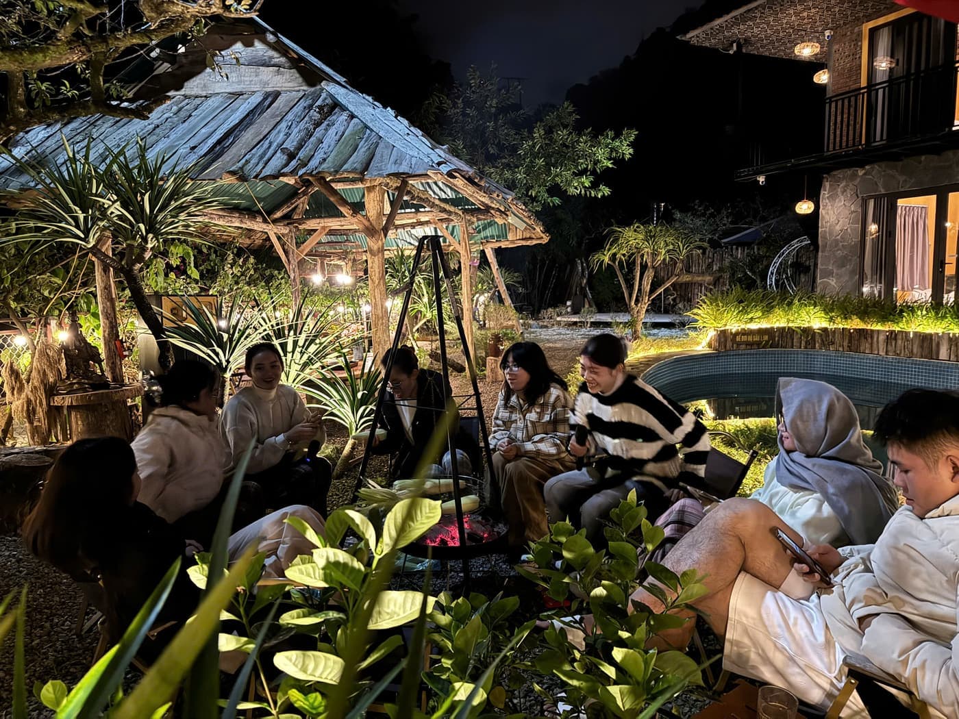 Nướng BBQ và bàn tiệc ngoài trời tại A Tủn Homestay (1/8)